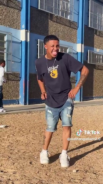 am I to late for this sound or what?!😂🤧#SAMA28 #fyp #viral_video #sadance #nathangallant01 DC:Me