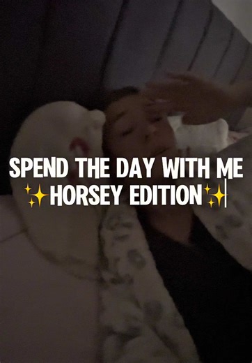 Spend a Day at the Stables: Horsey Edition Vlog