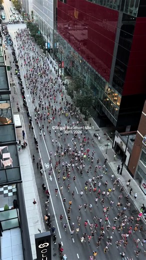 Chicago Marathon Mile 1 Highlights — 10/11/2026