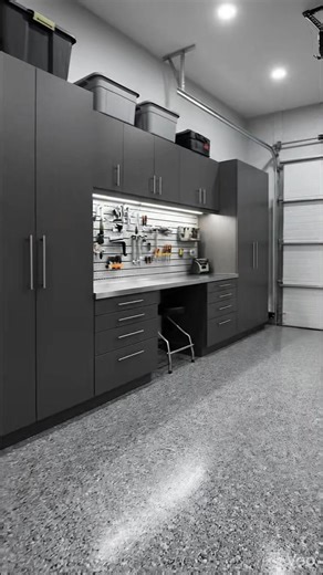 Transform Your Garage: Clean and Functional Design