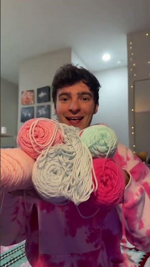 The beautiful SIRDAR gingerbread crochet along 💕