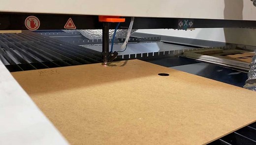 Corte Láser: ¿Qué es?   ¿Cómo Funciona una Máquina?