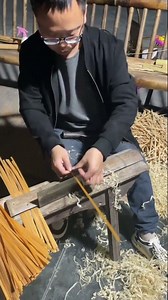 Bamboo Splitting & Planing Technique | Traditional Weaving Preparation Process