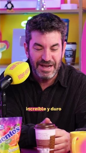 All about CÁMARA CAFÉ with ARTURO VALLS 🟡🟣 #vayavaina #arturovalls #camaracafe #interview