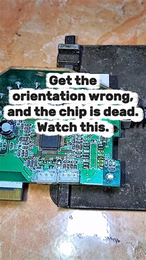 How to identify correct SMD IC orientation on PCB #PCB #SMD