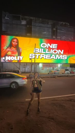 MOLIY on Instagram: "The best 2025 I could’ve asked for ❤️"