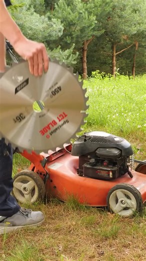 Crafty Panda | Crazy Lawn Mower Upgrade #craftypanda #crafts #garden #outdoors #project | Instagram