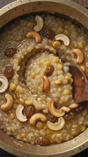 Temple Style Chakrapongal Recipe | Traditional South Indian Sweet Pongal |