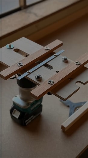 15K views · 36 reactions | DIY and Crafts Evolution Trimmer Guide - Router Guide Jig | Lodge Hacks | Facebook