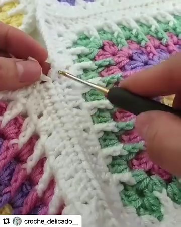 997K views · 12K reactions | I saved this for myself and had to share it. Easy and clean seam with a flat finish. @croche_delicado__ thank you for this how to.  . . . . . #crochetersofinstagram #crochet #handicraft #seattle #crafting #crafts #designs #handmadecrafts #littleknits #tığişi #tejer #tejermehacefeliz | Little Knits | Facebook