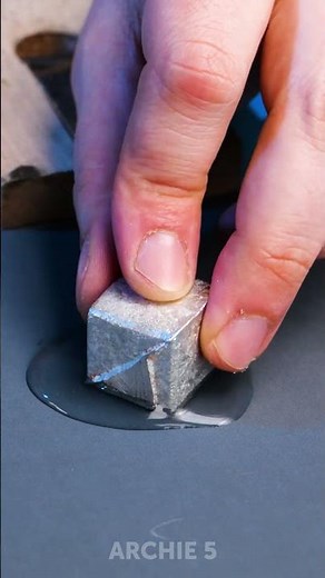 Silver dice from aluminum foil | DIY metal dice tutorial