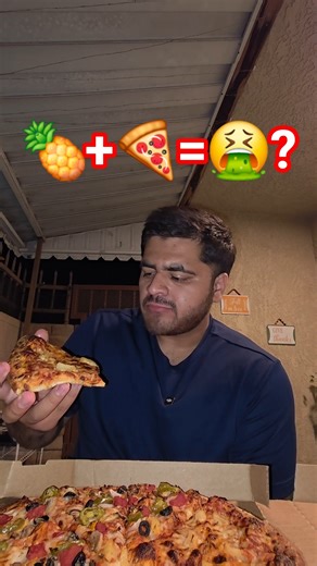 Does PINEAPPLE Belongs on PIZZA❓️🍍🍕
