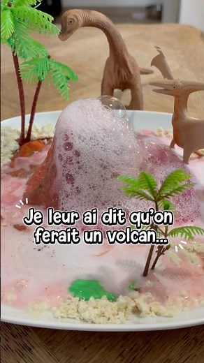 On a fait un volcan à la maison 🌋