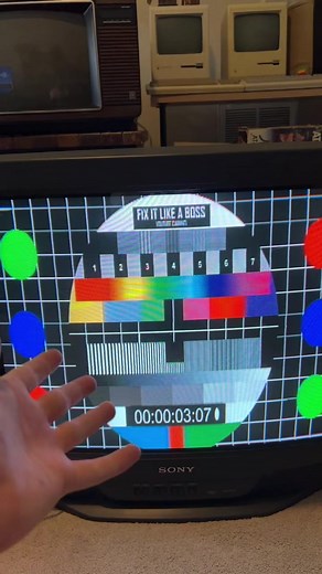 Exploring the Sony Trinitron TV - Retro Tech Review