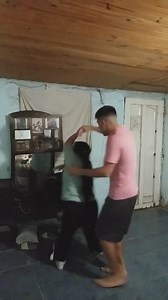 16M views · 1.3M reactions | #LoVimosEnLasRedes| Le enseñó a bailar cuarteto a su hermana y se volvió viral. | Radio MÁS 101.9 | Facebook