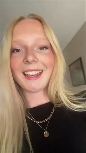 #gymshark #yoga #leggings #crew #crop #top #medical #walking #boot #orthopedic #recovery #slide 2