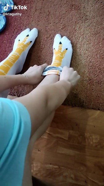 Creative Halloween Cosplay Ideas with Minecraft Zombie Theme