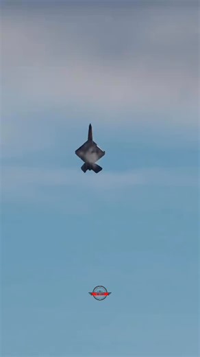 AirHawks | F23 Black Widow Crash . #aviation #avgeek #aviationphotography #aviationlovers #f16 #aircraft #airplane #aviationdaily #rafale #f15 #pilot... | Instagram