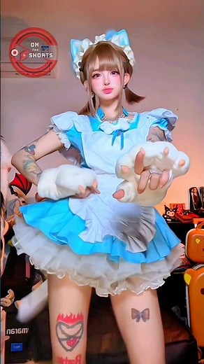 Cat Girl Maid Cafe Catch Catch Dance ❤️😻 Cat Girl Cosplay 😍 Maid Cosplay #shorts