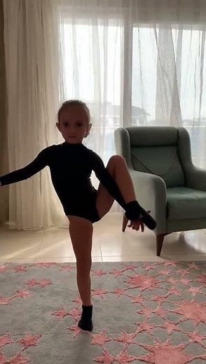 Gymnastics skils |Tiktok shorts challenge