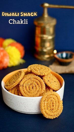 AK Foods | Instant Chakli (Murukku): Diwali special snacks 💫🌟 Make this crispy and easy Chakli (Murukku) snack recipe for this Diwali 💥 and you will... | Instagram