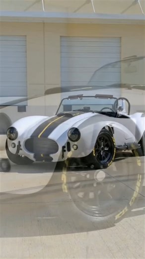 WARNING: Loud V8 Rumble! 🔊 Shelby Cobra Idle 🇺🇸