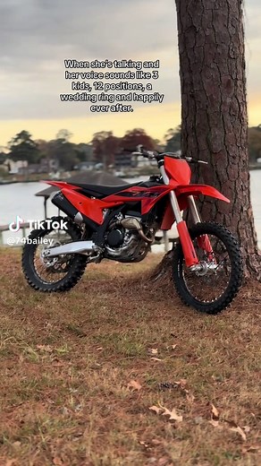 #fypシ #bikesoftiktok #wife #relateable #ktm #ktm250 #moto #dirtbikes #women #god #kids