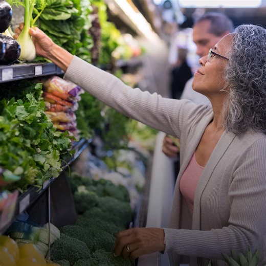 It's true: you can help lower your risk of cancer through lifestyle changes. Learn how to reduce your risk with ACS CancerRisk360™. | American Cancer Society