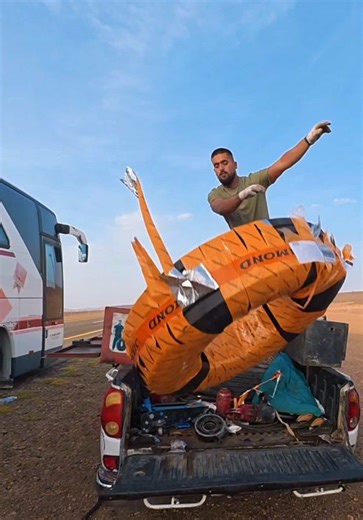 كنت قريب أرفض الاتصال… لكن لما عرفت إن فيه 50 راكب عالقين في الطريق، ما قدرت أقول لا #المدينه #السعودية #fyp #viral