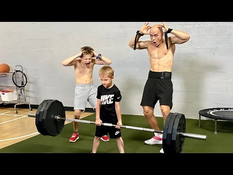 World Strongest 5 Year Old Kid lifts Crazy Weight!