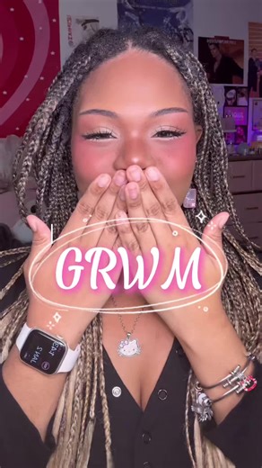 Starting the year off with a full beat!🤭🫶🏽(ps -i ended up fixing the lash) 💖products used💖 @DanessaMyricksBeauty blurring balm powder (6) @Milani Cosmetics conceal and perfect blurring primer -lift and flex concealer (9/10) @ONE SIZE BEAUTY butter silk concealer (dark 1) @Charlotte Tilbury airbrush setting spray -airbrush finishing powder (medium) -lip contour duo (tan) @Armani beauty luminous silk foundation (9) @NARS Cosmetics laguna cream bronzer (laguna 3) -powder bronzer (laguna 5) @Na