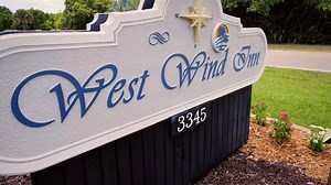 What makes West Wind Inn The Official Beach Resort of Sanibel Island? Prime location overlooking the Gulf of Mexico on the west shore of Sanibel. World-class accommodations and amenites. Gourmet dining and casual outdoor dining options. Unmatched service with 50 years of hospitality experience, and so much more. Book now at West Wind Inn and discover why we're The Official Beach Resort of Sanibel Island. | West Wind Island Resort