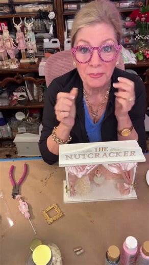 Tiny Frame Hack for Shadowboxes #crafthack #diy #christmas #tutorial #shorts