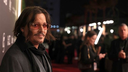 Erste Fotos vom Set: Hollywood-Superstar feiert Comeback als Ebenezer Scrooge