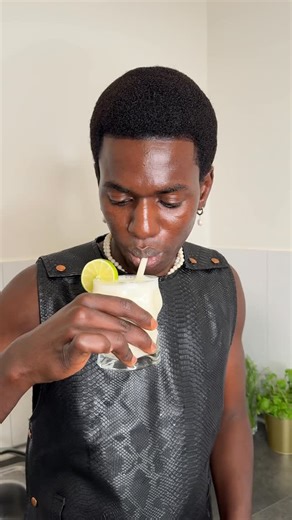 Sajin’s Food & Cocktails on Instagram: "Creamy Lime Lemonade 🍋‍🟩 Ingredients: - 7 limes - Plenty of ice cubes - 300g sweetened condensed milk - 170g evaporated milk (Peak milk) Instructions: 1.Zest one lime and add the zest to a blender. 2.Peel all limes, cut them into thirds, and add them to the blender. 3.Add the condensed milk, evaporated milk, and 6 small ice cubes. Blend until smooth. 4.Fill a bowl or jug with ice cubes and strain the mixture through a fine cloth or sieve, pressing out th