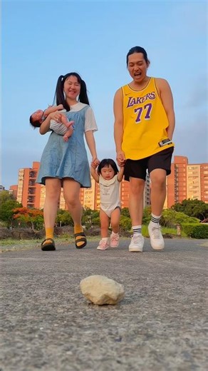 When he lost his best friend 🪨🥺#funny #shorts
