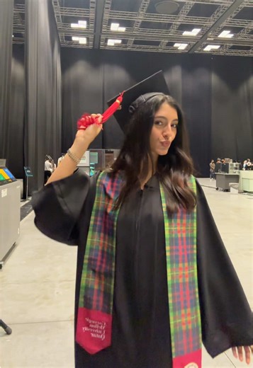 Top Graduation Outfit Ideas for Class of 2025