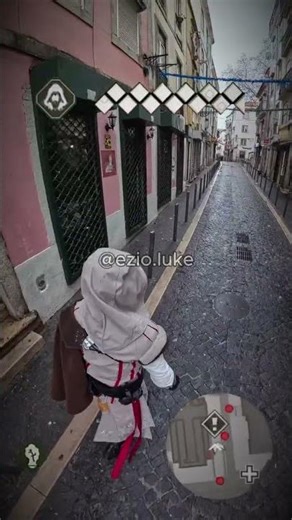 WHEN EZIO ASSASSINS CREED SHOWS UP IN REAL LIFE | PEOPLE CAN’T BELIEVE WHAT THEY SEE! #AC2