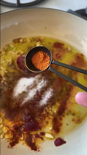 Best easy brunch item! (Shakshuka recipe)
