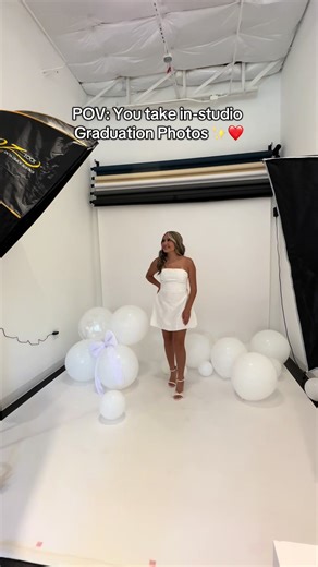 In-Studio Graduation Photo Shoot Behind the Scenes