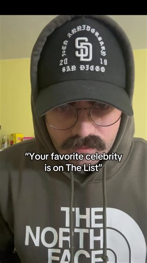 Nicko Savala on Instagram: "My man would never 😤 Pepe maybe….. #rizzo #rizzotherat #muppet #muppets #themuppets #themuppetshow #muppetgram #pepe #gonzo #kermit #misspiggy"