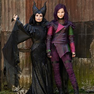 25K views · 1.5K reactions | Quale tra queste coppie di Descendants preferite? | Disney Channel (Italia) | Facebook