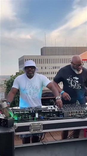 DJ Scoob & DJ Cell - DJ Set