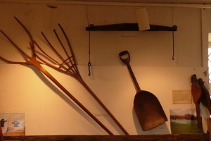 Connecticut Community Discusses How to Preserve the Old Lighthouse