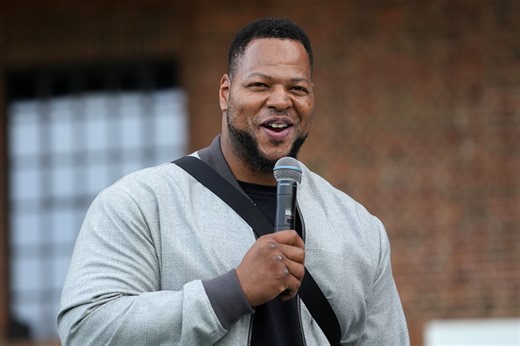 “Adios head stomper”: NFL fans react as ex-Eagles DT Ndamukong Suh officially announces retirement