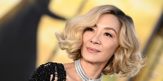 21 Wavy Bob Haircuts for a Soft and Airy Look