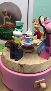 16K views · 364 reactions | The Snow Globe and Music box collection from Clintons is stunning! Find them all here (aff link) ✨➡️ https://bit.ly/2KQXhGc | FindingRoisin | Facebook