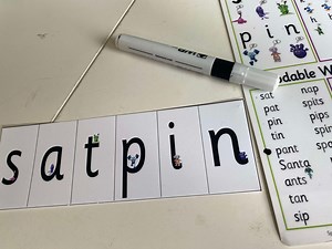 Alf (autistic, age 8 ) has started doing the ‘decodable words’ part of the Coding Poster - 60 seconds per day - but as the sound value of the graphemes isn’t secure I’d suggest this. I did this message for Alf’s Mummy but thought useful for others? | Word Mapping with Speech Sound Pics and Phonemies