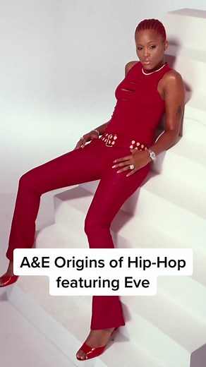 Once @Eve started rapping, Dr. Dre’s team knew they found their girl! Don’t miss #HipHop legend Eve during #OriginsofHipHop TONIGHT at 10/9c on A&E. #femalerappers #90shiphop #oldschoolhiphop #throwbackhiphop