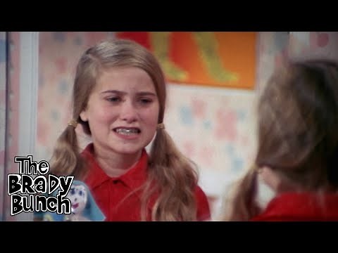 Marcia Brady Gets Braces!